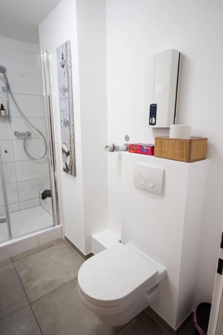 Fabrikdesign Dueren Apartment Duren Luaran gambar